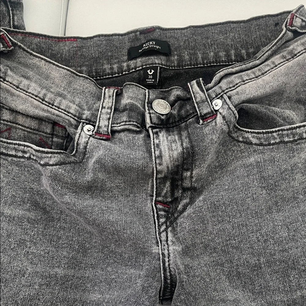 True Religion Mens Black Jeans with Red Stitching - Picture 3 of 6